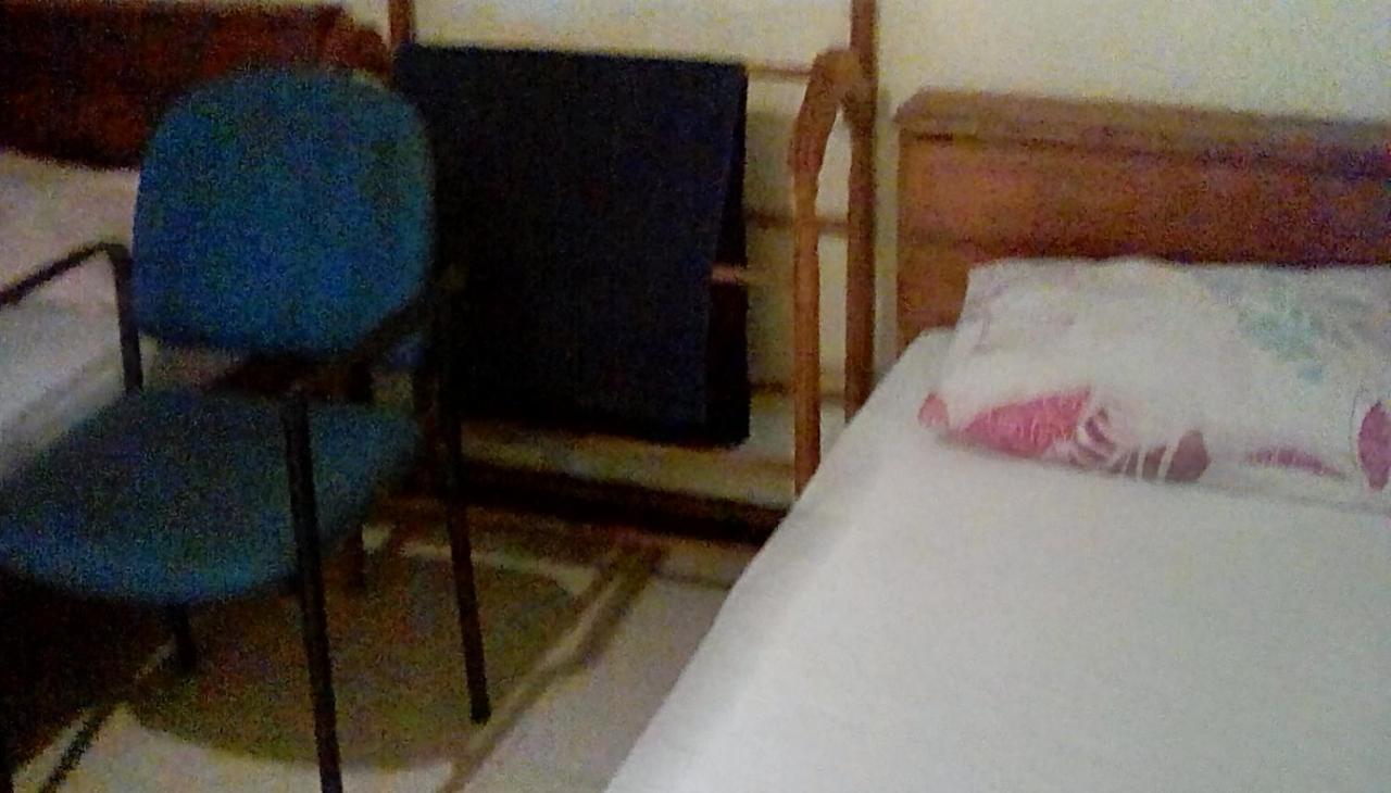 Leaf Guest House Гампола Экстерьер фото